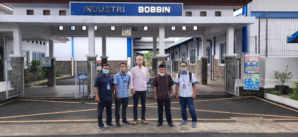 Kunjungan Industri dan Kunjungan Keluarga Penerima Beasiswa dari PT PMP Jember