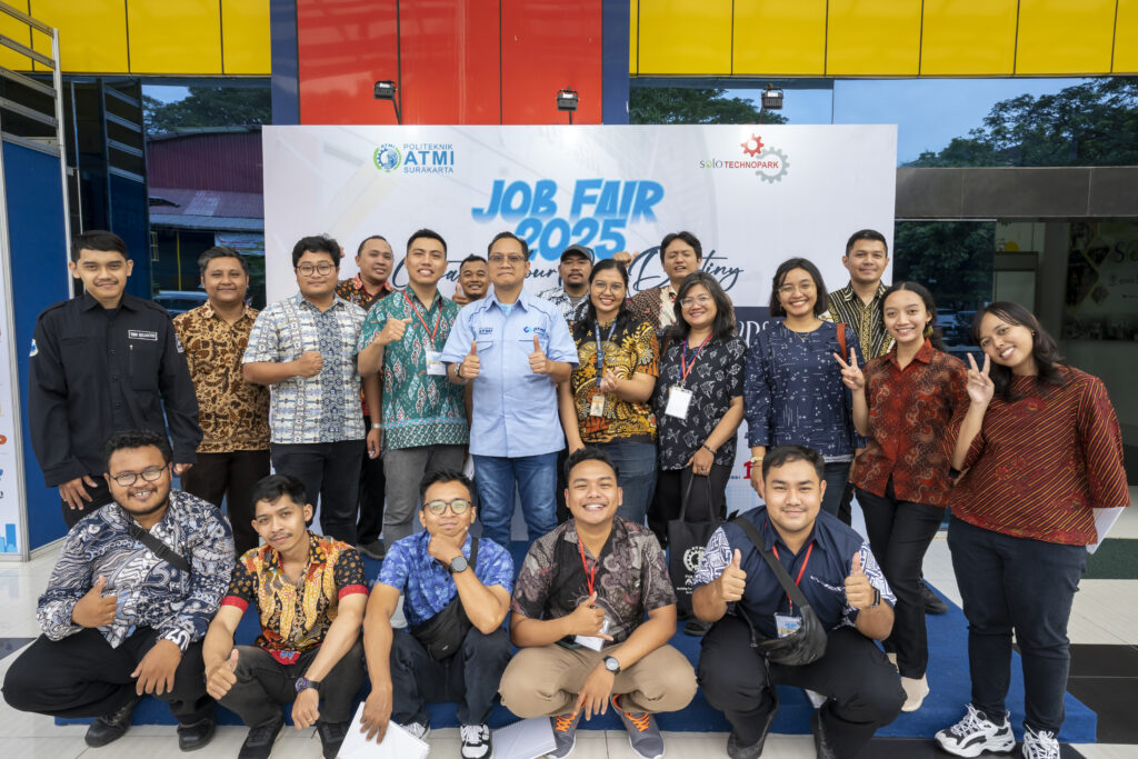 JOB FAIR POLITEKNIK ATMI TAHUN 2025